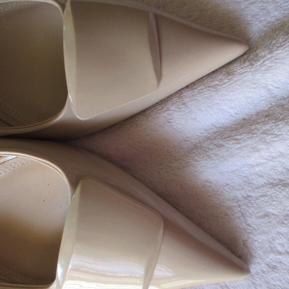 ZARA Beige Patent Heels Slingback - Picture 4 of 8